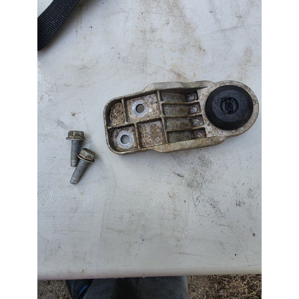 ✅ 2019  CHEVY SPARK Radiator Support Lower Bracket  OEM